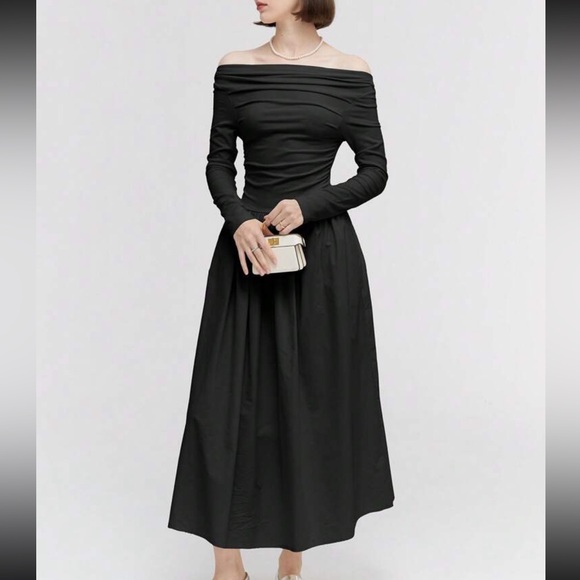 Black off the shoulder drop waist 2024 viral trend contrast midi dress - Picture 5 of 7